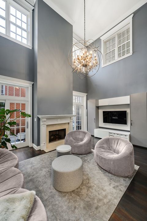 Tiny photo for 1938 N Hudson Avenue, Chicago, IL 60614 (MLS # 12558221)