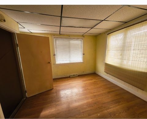 Tiny photo for 25 E 117th Place, Chicago, IL 60628 (MLS # 12540225)