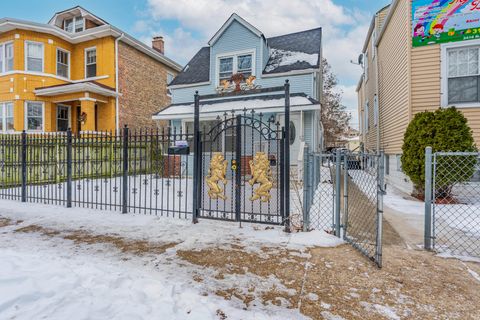 Tiny photo for 2412 N Lorel Avenue, Chicago, IL 60639 (MLS # 12563302)