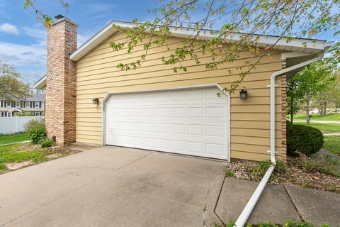 Tiny photo for 3503 32ND Street, Moline, IL 61265 (MLS # 12627352)