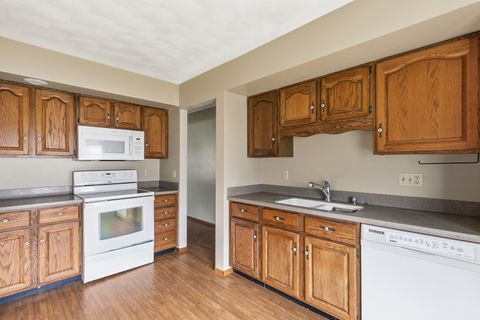 Tiny photo for 3503 32ND Street, Moline, IL 61265 (MLS # 12627352)