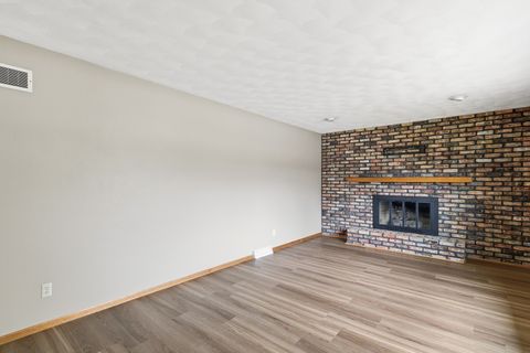 Tiny photo for 3503 32ND Street, Moline, IL 61265 (MLS # 12627352)