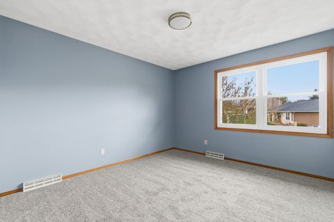 Tiny photo for 3503 32ND Street, Moline, IL 61265 (MLS # 12627352)