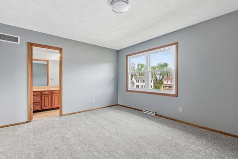 Tiny photo for 3503 32ND Street, Moline, IL 61265 (MLS # 12627352)