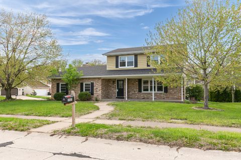 Tiny photo for 3503 32ND Street, Moline, IL 61265 (MLS # 12627352)