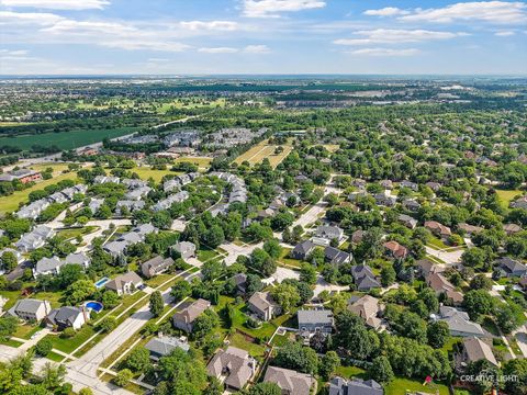 Tiny photo for 1112 Saratoga Court, Naperville, IL 60564 (MLS # 12485349)