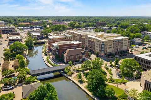 Tiny photo for 1112 Saratoga Court, Naperville, IL 60564 (MLS # 12485349)