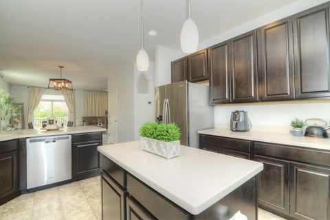 Tiny photo for 533 Town Center Boulevard, Gilberts, IL 60136 (MLS # 12475873)