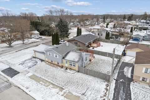 Tiny photo for 2901 Wall Avenue, Waukegan, IL 60087 (MLS # 12544416)