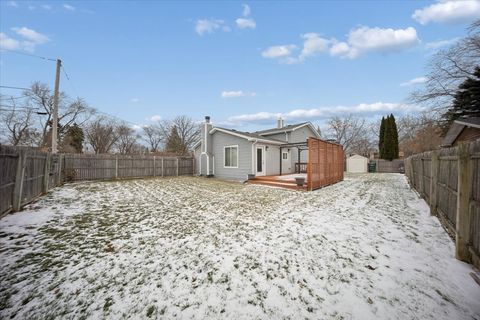 Tiny photo for 2901 Wall Avenue, Waukegan, IL 60087 (MLS # 12544416)