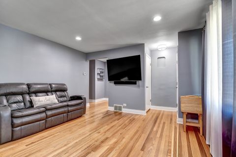 Tiny photo for 5700 S Monitor Avenue, Chicago, IL 60638 (MLS # 12460677)