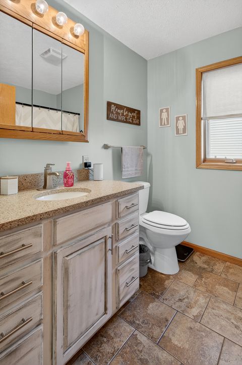 Tiny photo for 2712 N 13th Street, Clinton, IA 52732 (MLS # 12552833)