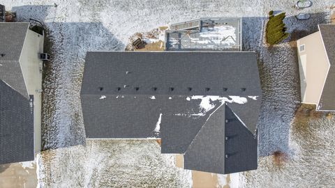 Tiny photo for 2712 N 13th Street, Clinton, IA 52732 (MLS # 12552833)