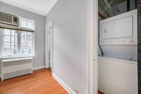 Tiny photo for 509 W ALDINE Avenue #2D, Chicago, IL 60657 (MLS # 12434357)