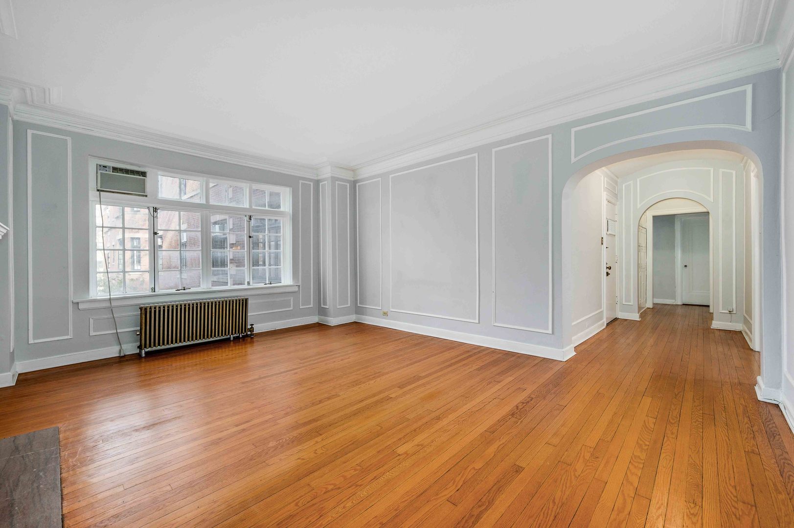 509 W ALDINE Avenue 2D