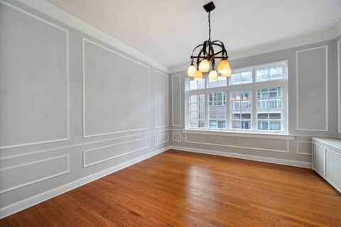 Tiny photo for 509 W ALDINE Avenue #2D, Chicago, IL 60657 (MLS # 12434357)