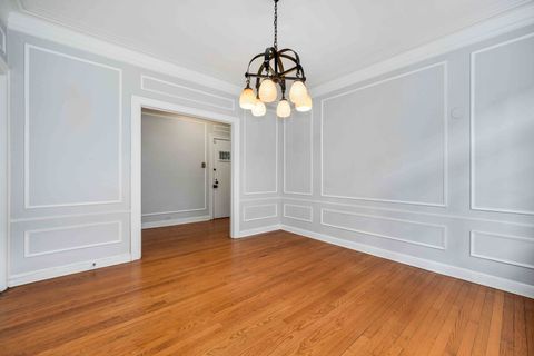 Tiny photo for 509 W ALDINE Avenue #2D, Chicago, IL 60657 (MLS # 12434357)