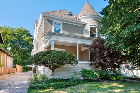 A home in Wilmette