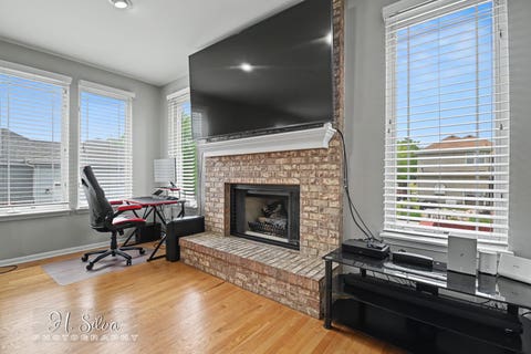 Tiny photo for 1410 Grand Pointe Boulevard, West Dundee, IL 60118 (MLS # 12689474)