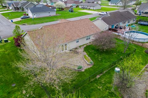 Tiny photo for 1401 Posey Street, Marion, IL 62959 (MLS # 12611011)