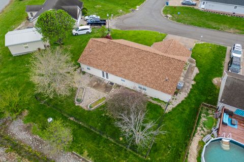 Tiny photo for 1401 Posey Street, Marion, IL 62959 (MLS # 12611011)