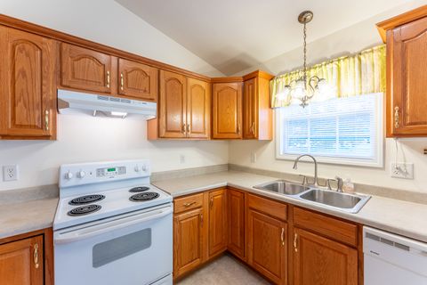 Tiny photo for 1401 Posey Street, Marion, IL 62959 (MLS # 12611011)