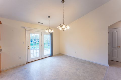 Tiny photo for 1401 Posey Street, Marion, IL 62959 (MLS # 12611011)