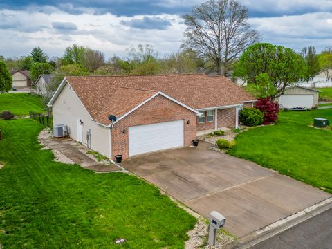 Tiny photo for 1401 Posey Street, Marion, IL 62959 (MLS # 12611011)