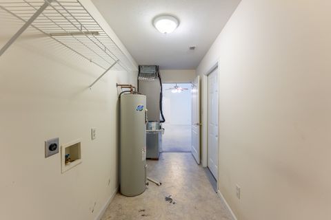 Tiny photo for 1401 Posey Street, Marion, IL 62959 (MLS # 12611011)