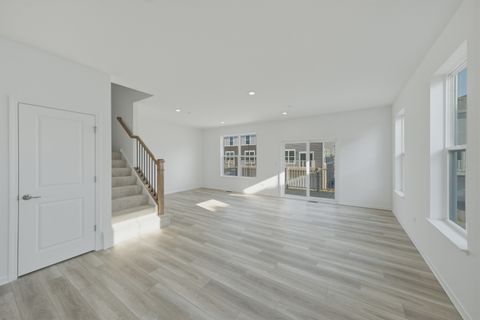 Tiny photo for 1256 Glenmont Street, Algonquin, IL 60102 (MLS # 12537630)