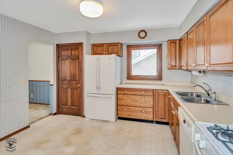 Tiny photo for 9 Cebold Drive, Montgomery, IL 60538 (MLS # 12526971)