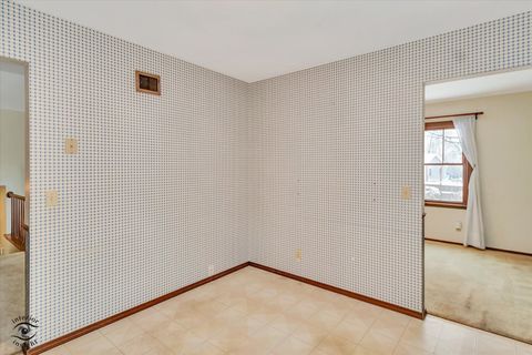 Tiny photo for 9 Cebold Drive, Montgomery, IL 60538 (MLS # 12526971)