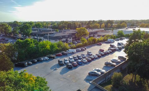 Tiny photo for 1275 E Baldwin Lane #507, Palatine, IL 60074 (MLS # 12488201)