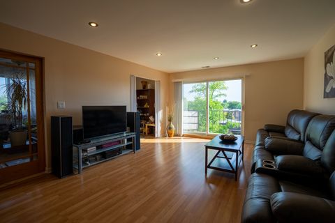 Tiny photo for 1275 E Baldwin Lane #507, Palatine, IL 60074 (MLS # 12488201)