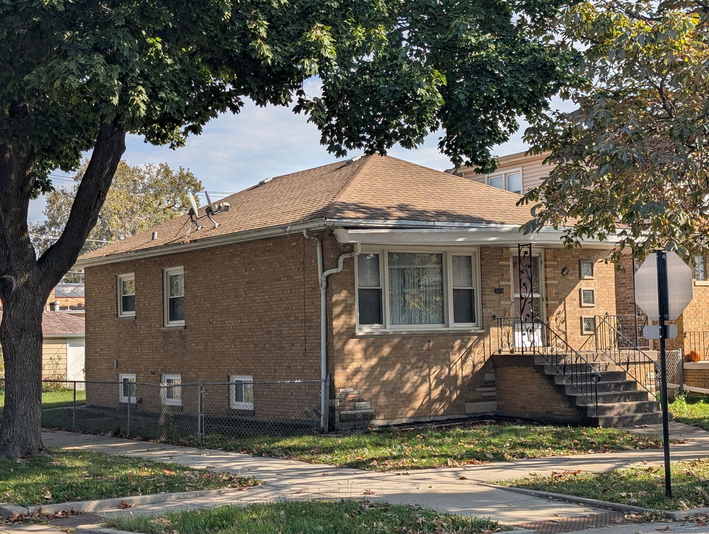 4601 S Komensky Avenue
