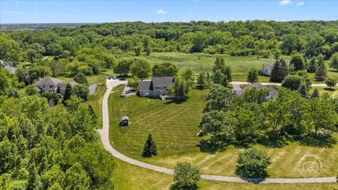 Tiny photo for 39W016 W Hilltop Drive, St. Charles, IL 60175 (MLS # 12660903)
