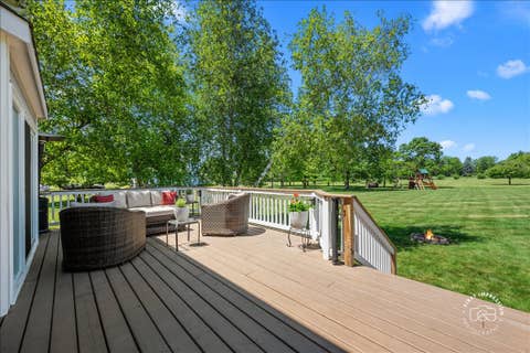 Tiny photo for 39W016 W Hilltop Drive, St. Charles, IL 60175 (MLS # 12660903)
