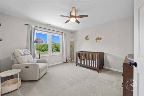Tiny photo for 39W016 W Hilltop Drive, St. Charles, IL 60175 (MLS # 12660903)