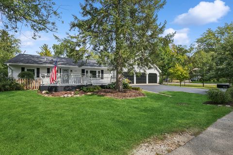 Tiny photo for 18124 W Avon Court, Grayslake, IL 60030 (MLS # 12476624)