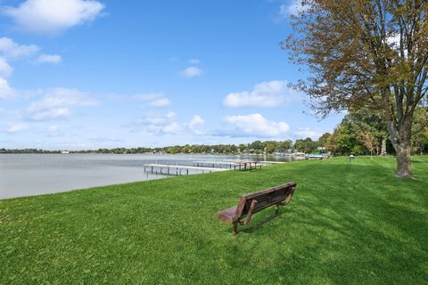 Tiny photo for 18124 W Avon Court, Grayslake, IL 60030 (MLS # 12476624)