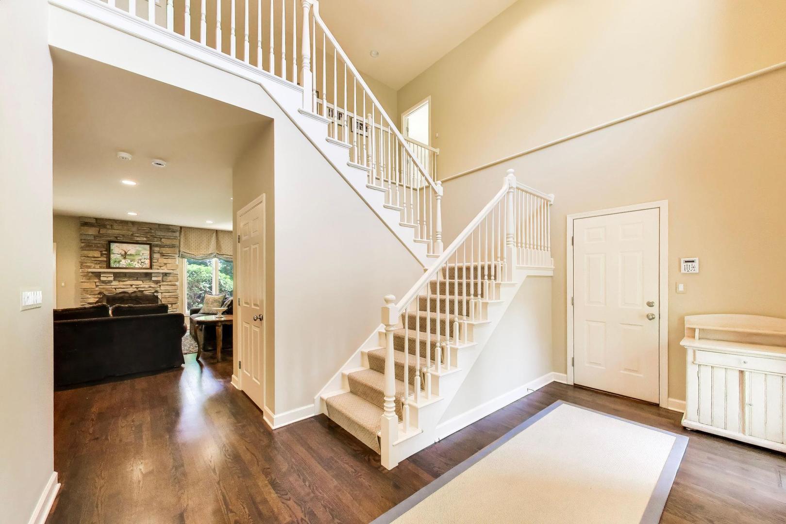 2136 Brentwood Road