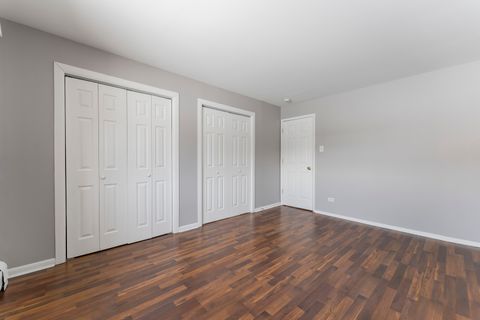 Tiny photo for 703 E Fullerton Avenue #107, Glendale Heights, IL 60139 (MLS # 12529974)