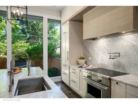 Tiny photo for 1953 N Howe Street, Chicago, IL 60614 (MLS # 12670787)