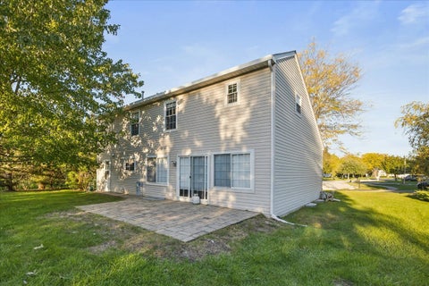 Tiny photo for 18073 W Stockton Court, Gurnee, IL 60031 (MLS # 12779013)