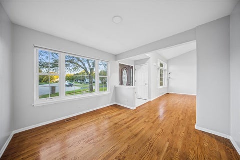 Tiny photo for 18073 W Stockton Court, Gurnee, IL 60031 (MLS # 12779013)