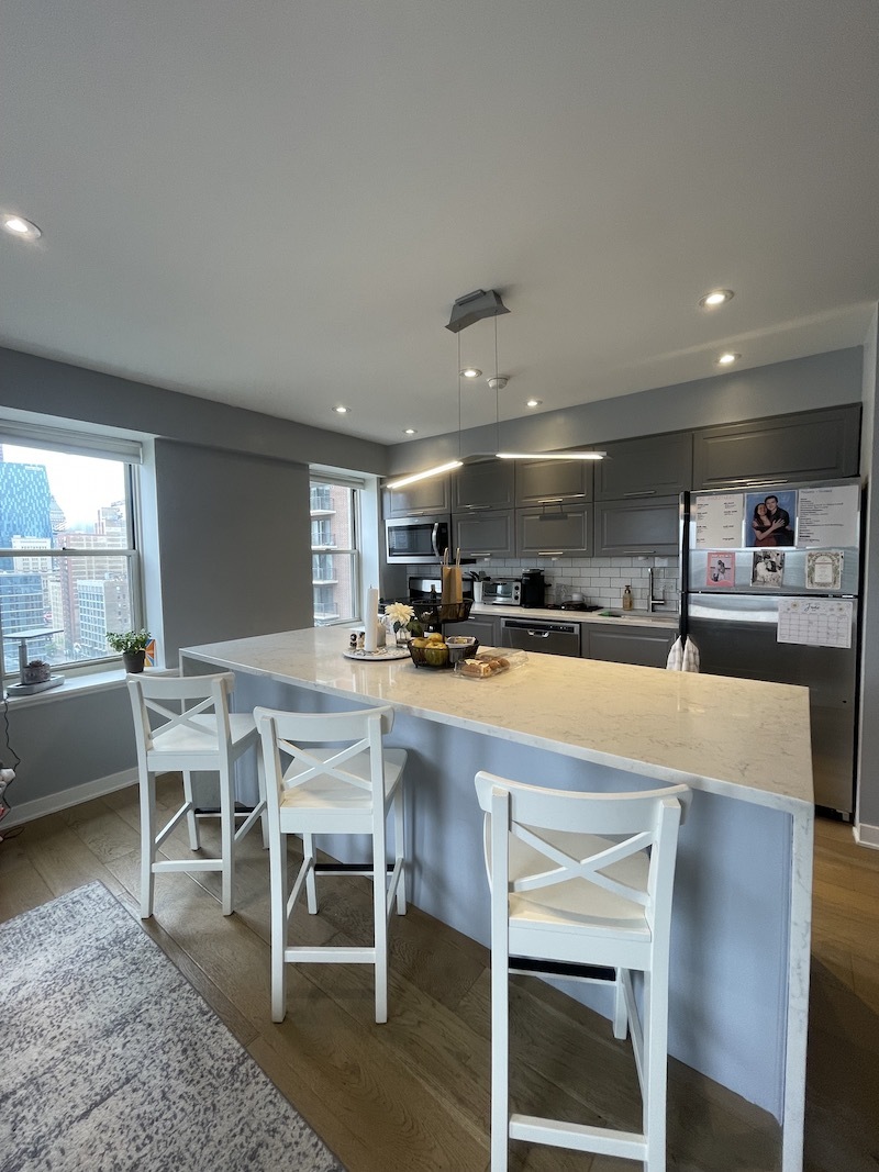 40 E 9th Street 1712