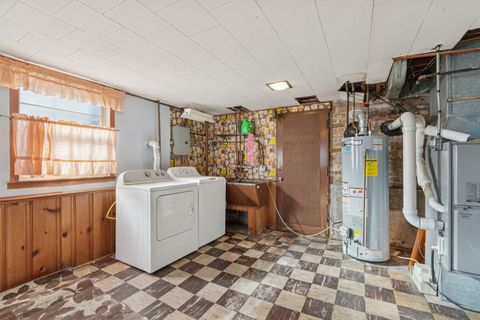 Tiny photo for 8846 Austin Avenue, Morton Grove, IL 60053 (MLS # 12578650)