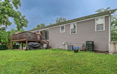 Tiny photo for 220 Falcon Ridge Way, Bolingbrook, IL 60440 (MLS # 12476905)