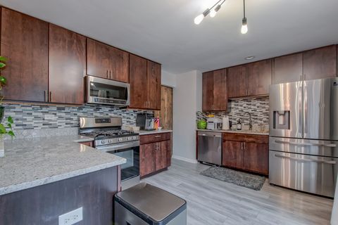 Tiny photo for 220 Falcon Ridge Way, Bolingbrook, IL 60440 (MLS # 12476905)