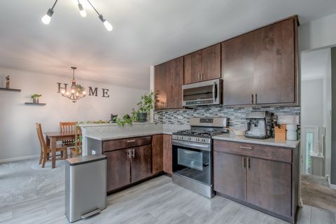 Tiny photo for 220 Falcon Ridge Way, Bolingbrook, IL 60440 (MLS # 12476905)